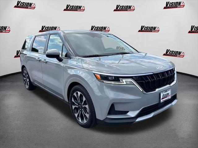 used 2024 Kia Carnival car, priced at $33,791