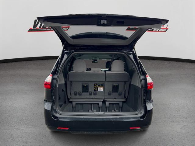 used 2020 Toyota Sienna car, priced at $26,747