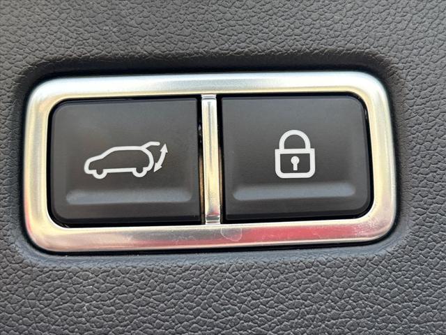 used 2021 Kia Sorento car, priced at $29,978