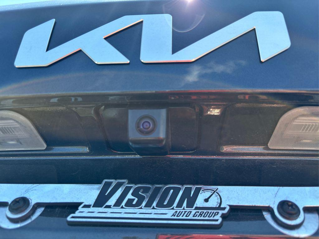 used 2025 Kia Sorento car, priced at $33,571