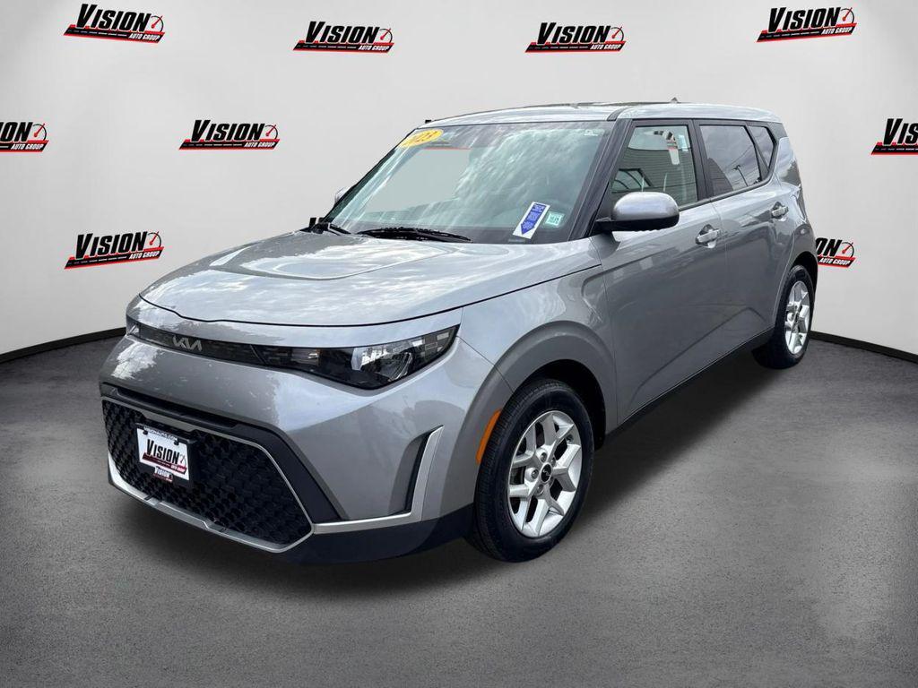 used 2023 Kia Soul car, priced at $18,621