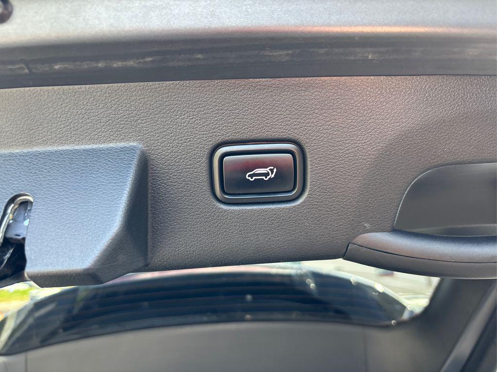 used 2023 Kia Sportage Hybrid car, priced at $17,981