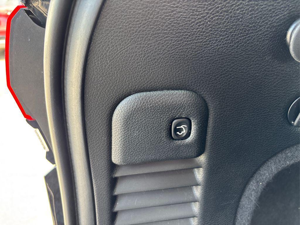 used 2021 Jeep Grand Cherokee car, priced at $25,815