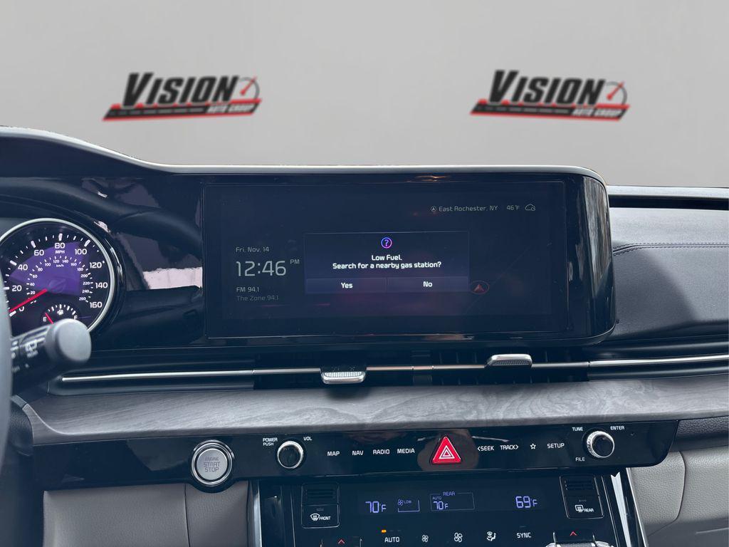 used 2024 Kia Carnival car, priced at $34,351