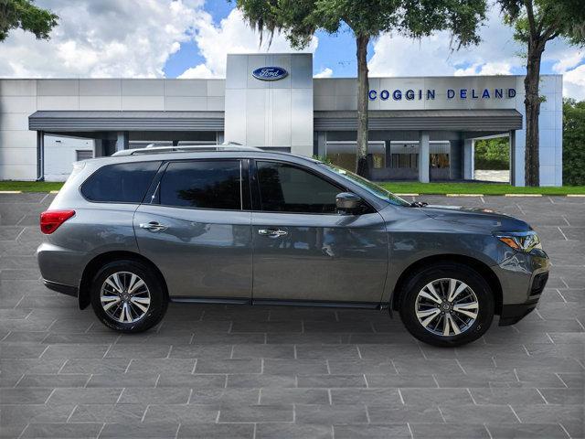 used 2019 Nissan Pathfinder car, priced at $19,353