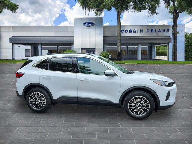 new 2025 Ford Escape PHEV car, priced at $36,517