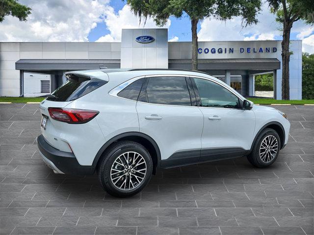 new 2025 Ford Escape PHEV car, priced at $34,017