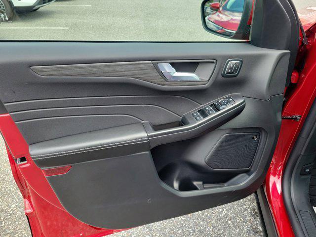 new 2025 Ford Escape PHEV car, priced at $30,650