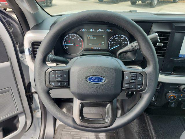 new 2025 Ford F-250 car, priced at $45,990