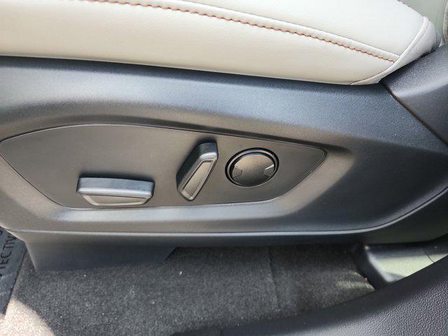 new 2025 Ford Explorer car, priced at $40,329