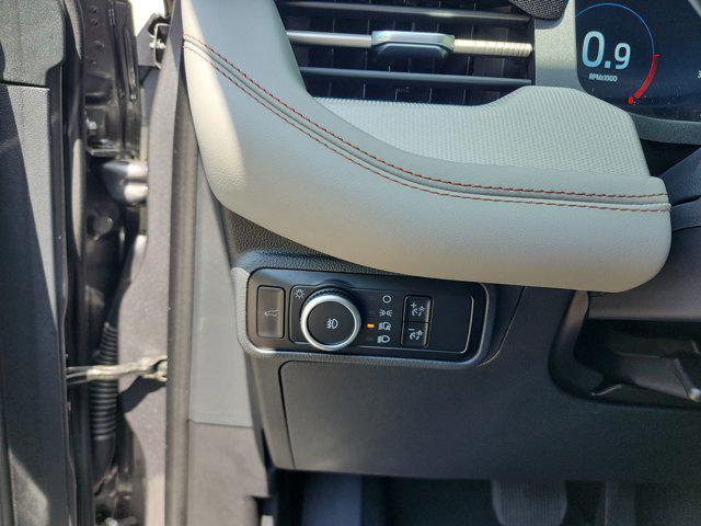 new 2025 Ford Explorer car, priced at $40,329
