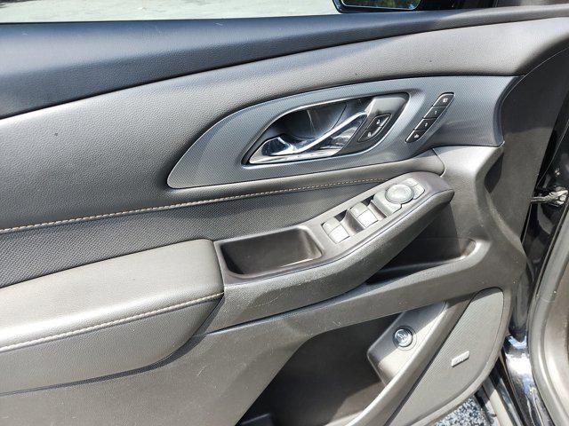 used 2020 Chevrolet Traverse car, priced at $25,388