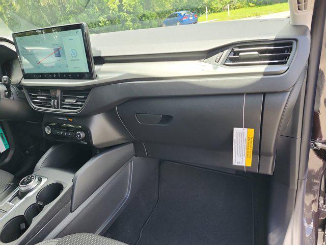 new 2025 Ford Escape PHEV car, priced at $26,292