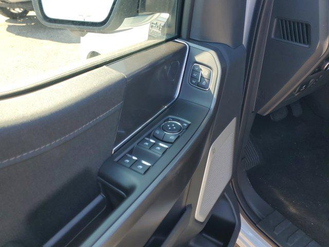 new 2025 Ford F-150 car, priced at $77,075