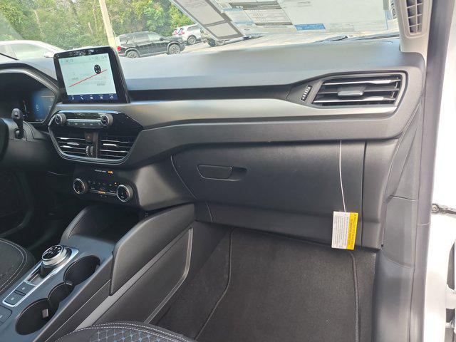 new 2026 Ford Escape car, priced at $28,297