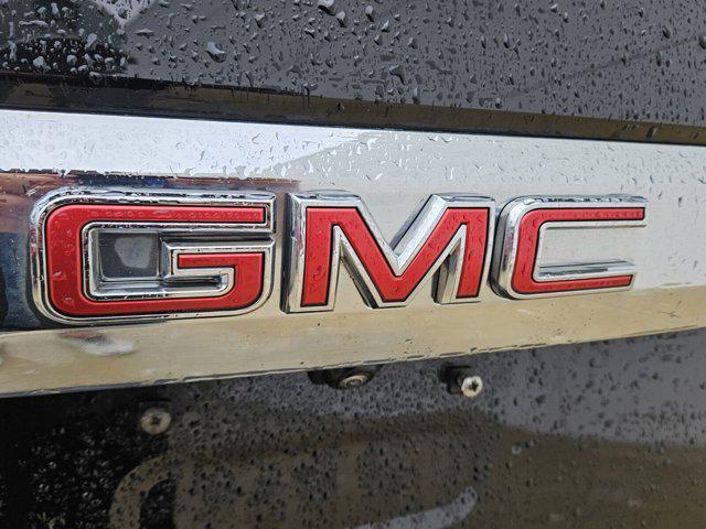 used 2022 GMC Yukon XL car, priced at $50,481