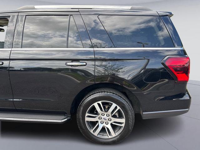 used 2023 Ford Expedition car, priced at $43,822