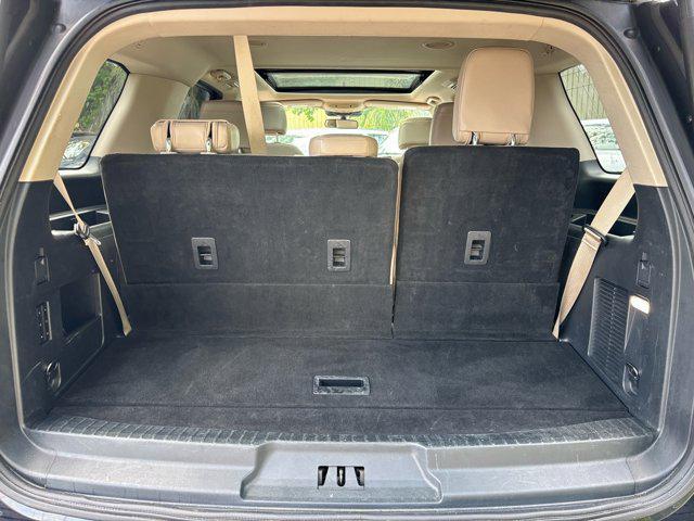 used 2023 Ford Expedition car, priced at $43,822