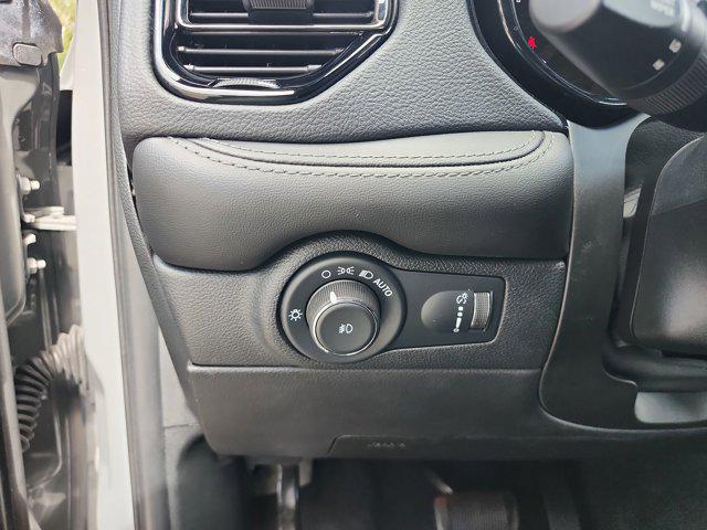 used 2022 Dodge Durango car, priced at $23,999