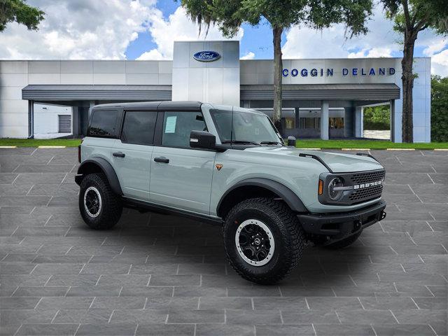 new 2024 Ford Bronco car, priced at $60,595