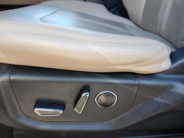 used 2023 Ford Expedition car, priced at $37,999