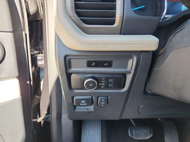 used 2023 Ford Expedition car, priced at $37,999