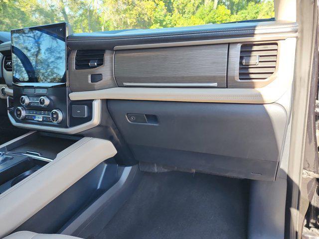used 2023 Ford Expedition car, priced at $37,999