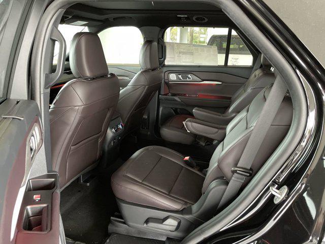 new 2025 Ford Explorer car, priced at $52,320