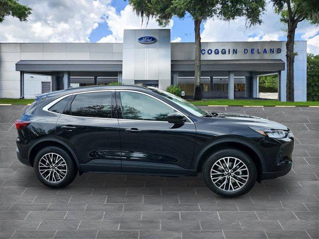 new 2025 Ford Escape PHEV car, priced at $27,395