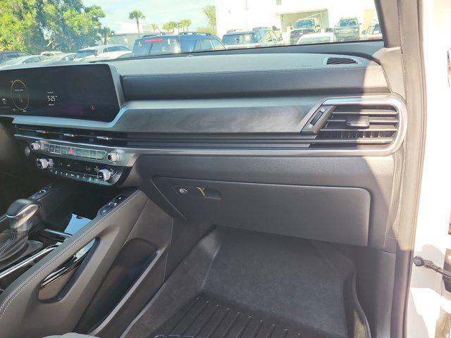 used 2023 Kia Telluride car, priced at $40,415