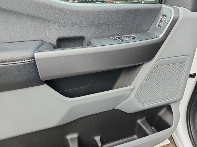 new 2025 Ford F-350 car, priced at $52,417