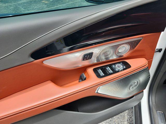 used 2024 Lincoln Nautilus car, priced at $58,500
