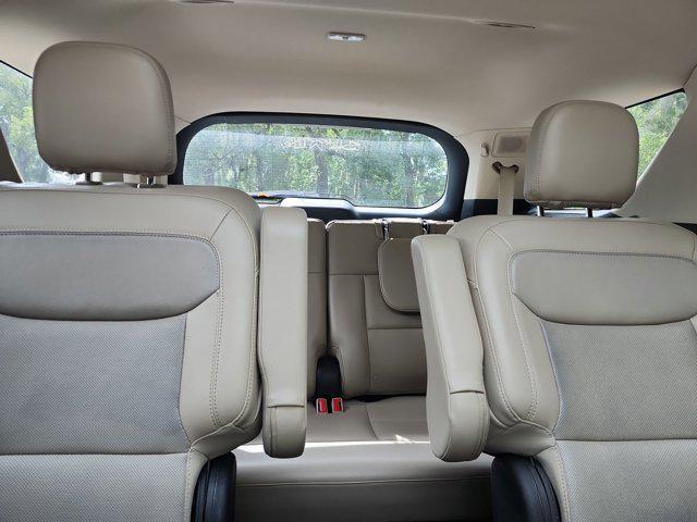 used 2020 Ford Explorer car, priced at $22,154