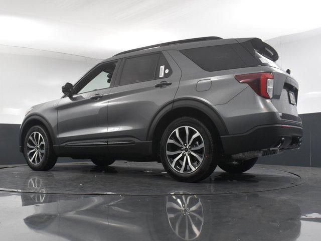 new 2024 Ford Explorer car, priced at $48,275