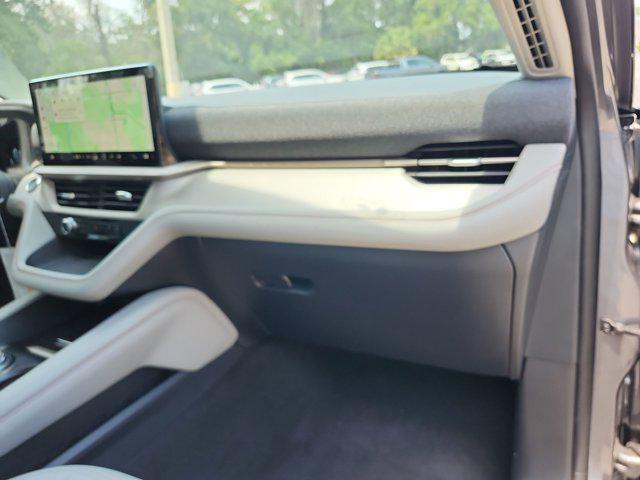 new 2025 Ford Explorer car, priced at $40,509
