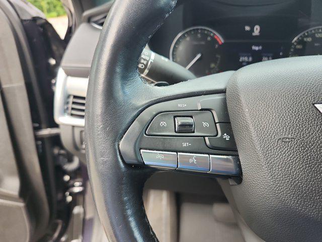 used 2022 Cadillac XT4 car, priced at $22,990