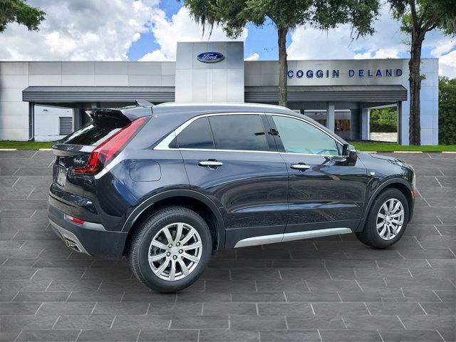 used 2022 Cadillac XT4 car, priced at $22,990