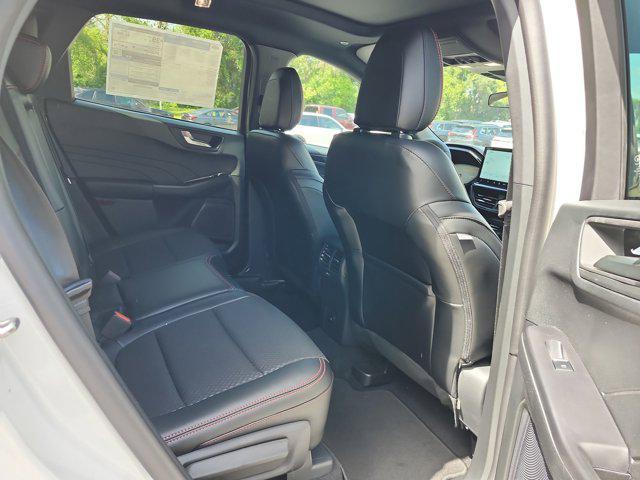 new 2025 Ford Escape car, priced at $33,932