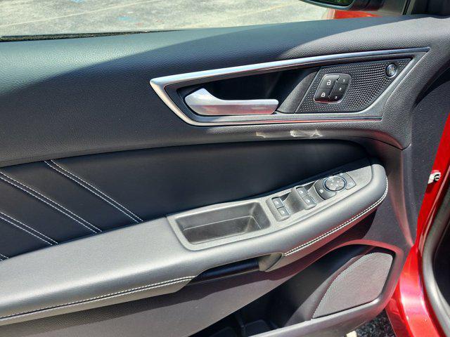 used 2021 Ford Edge car, priced at $27,863