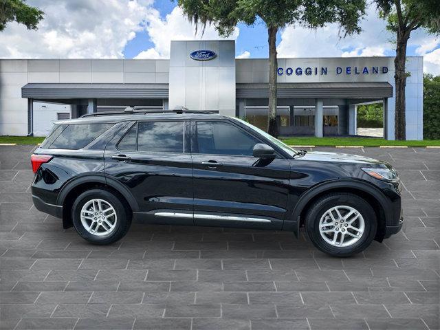 new 2025 Ford Explorer car, priced at $41,998
