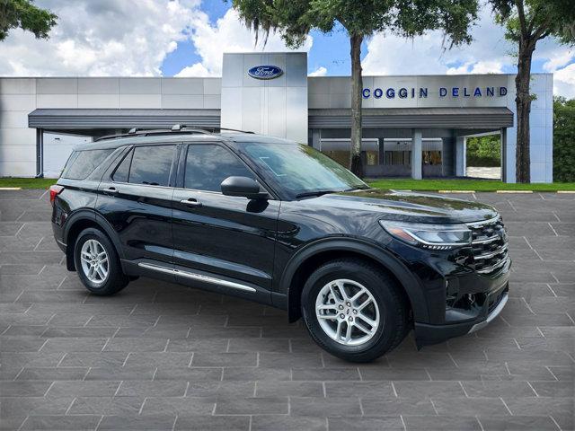 new 2025 Ford Explorer car, priced at $41,998