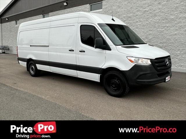 used 2020 Mercedes-Benz Sprinter 2500 car, priced at $30,998