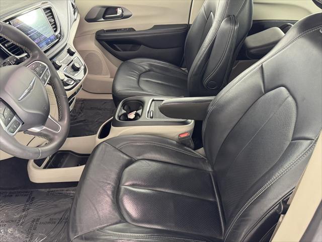 used 2022 Chrysler Pacifica Hybrid car, priced at $16,500