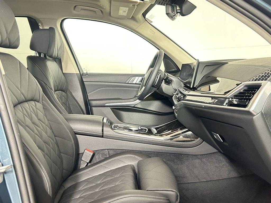 used 2024 BMW X7 car, priced at $76,500