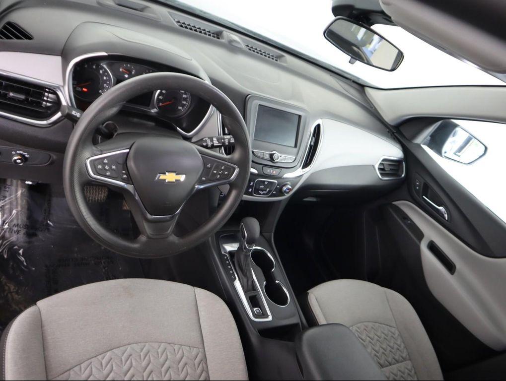 used 2024 Chevrolet Equinox car, priced at $18,998