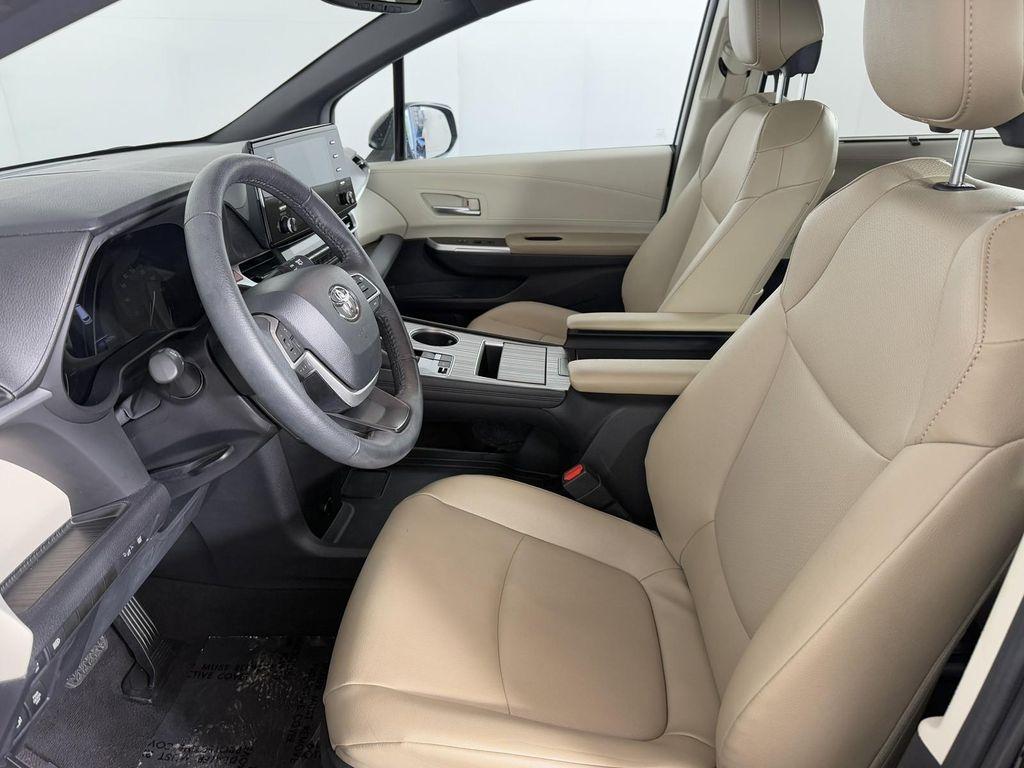 used 2023 Toyota Sienna car, priced at $42,998