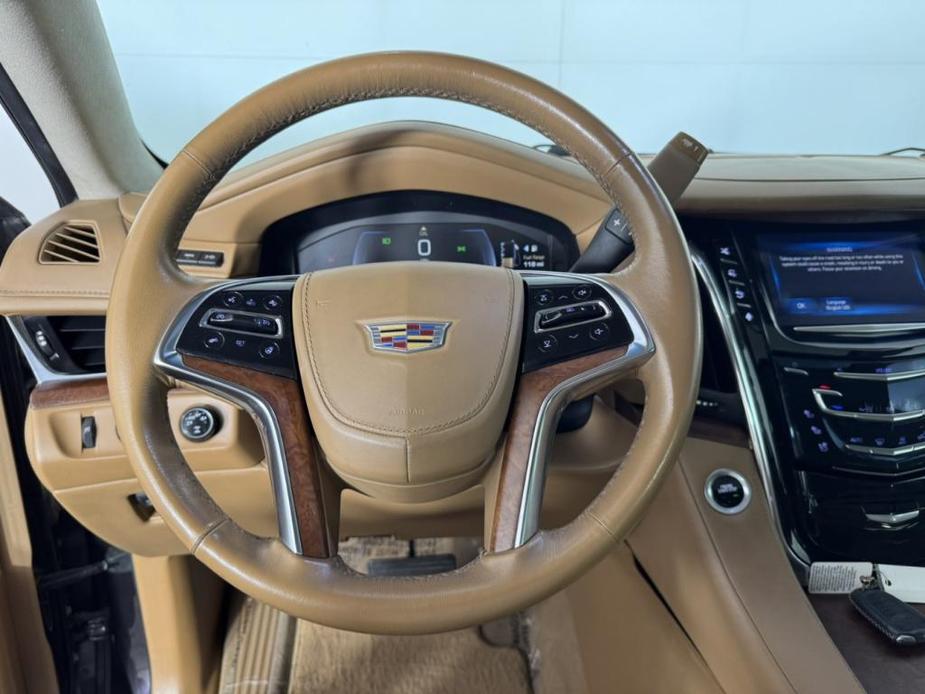 used 2015 Cadillac Escalade ESV car, priced at $29,998