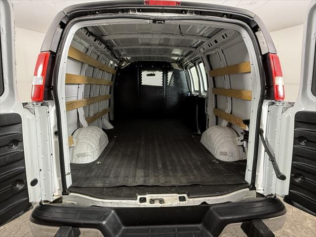 used 2022 GMC Savana 2500 car, priced at $26,998