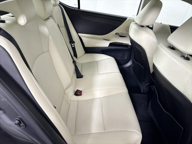 used 2022 Lexus ES 350 car, priced at $34,998