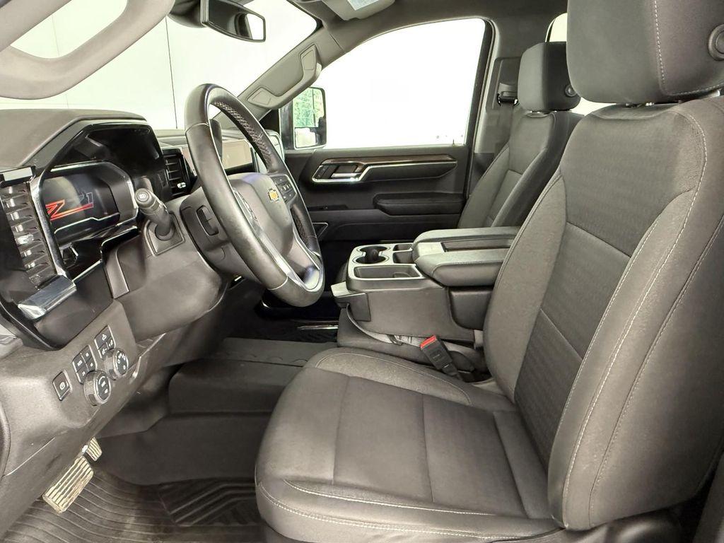 used 2023 Chevrolet Silverado 1500 car, priced at $35,600
